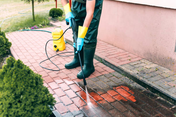 Why Choose Our Certified Pressure Washing Experts for Your Project Needs in Woodsville, NH?
