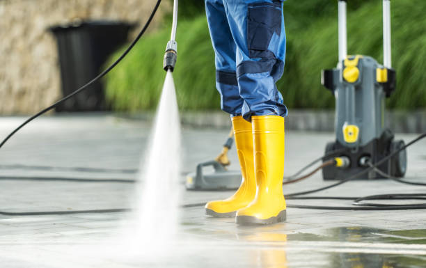 Garage Pressure Washing in Woodsville, NH