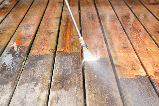 Best Concrete Pressure Washing  in Woodsville, NH